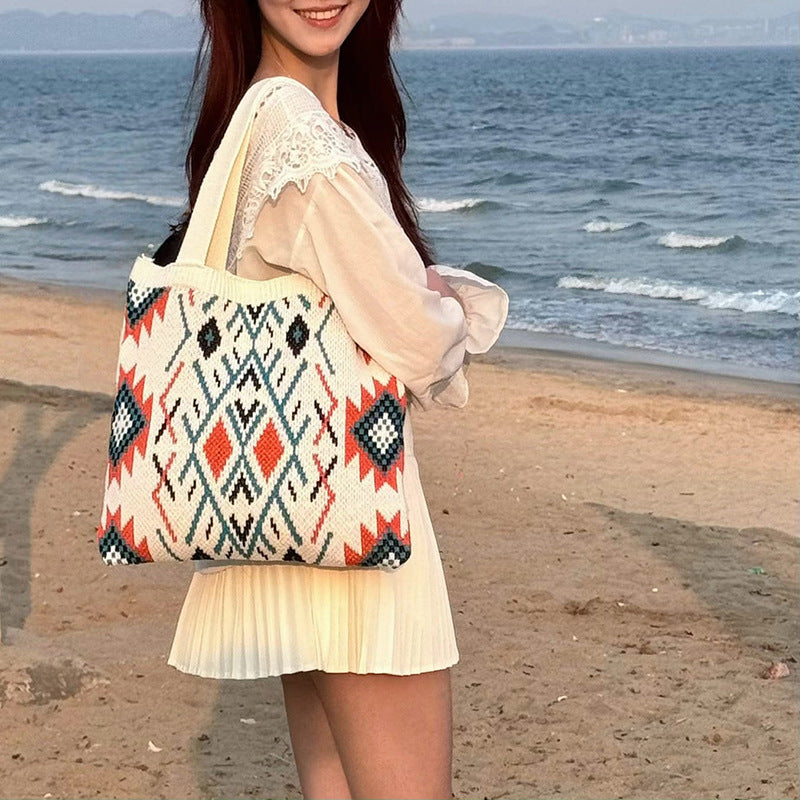 Cross-Border Encrypted Text Delivery Ethnic Style Handbags Women's Bags Woolen Bags Women's Knitted Bags Tote Bags Weaving Trend