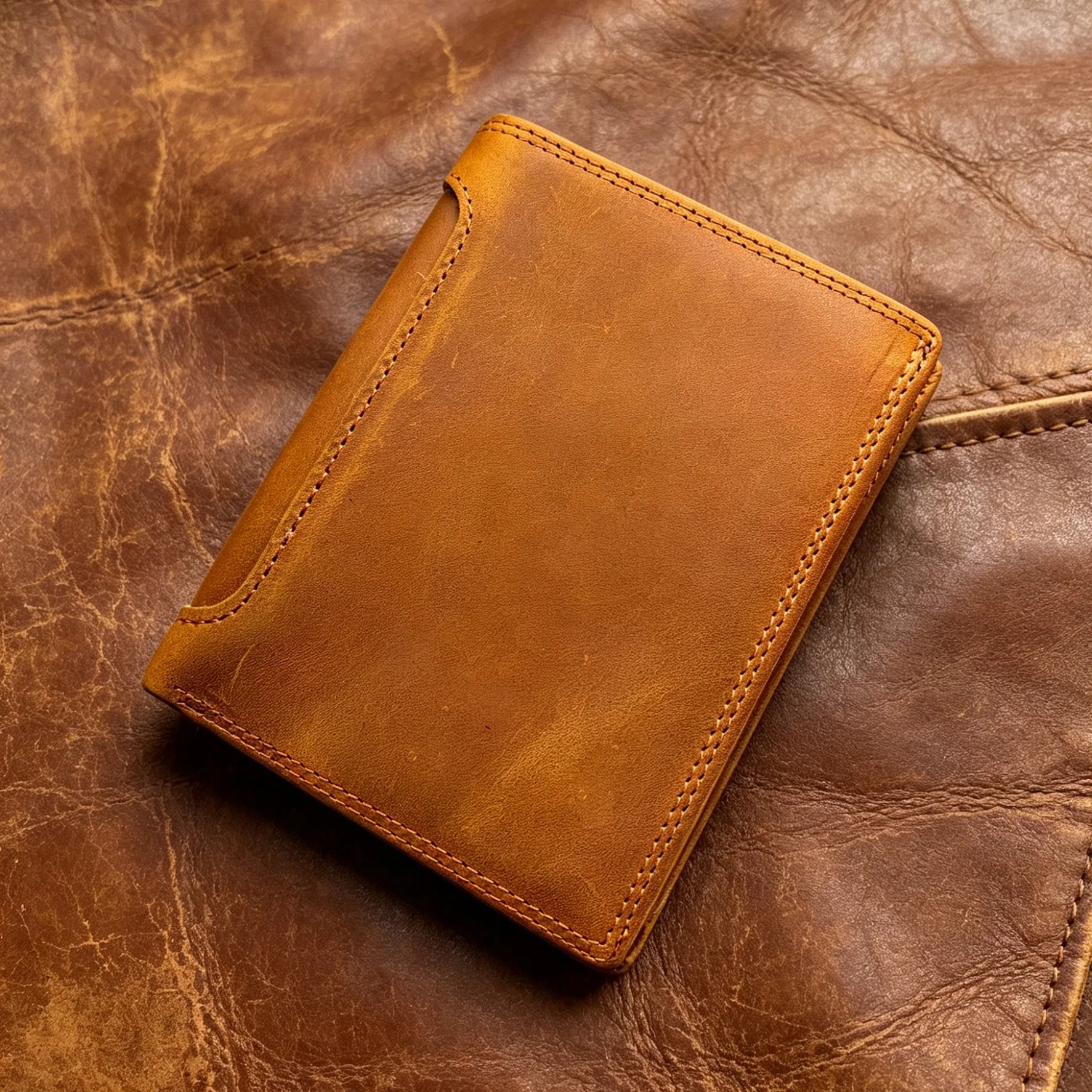 Men's Genuine Leather Wallet – Slim Bifold with Card Holder & Coin Pocket