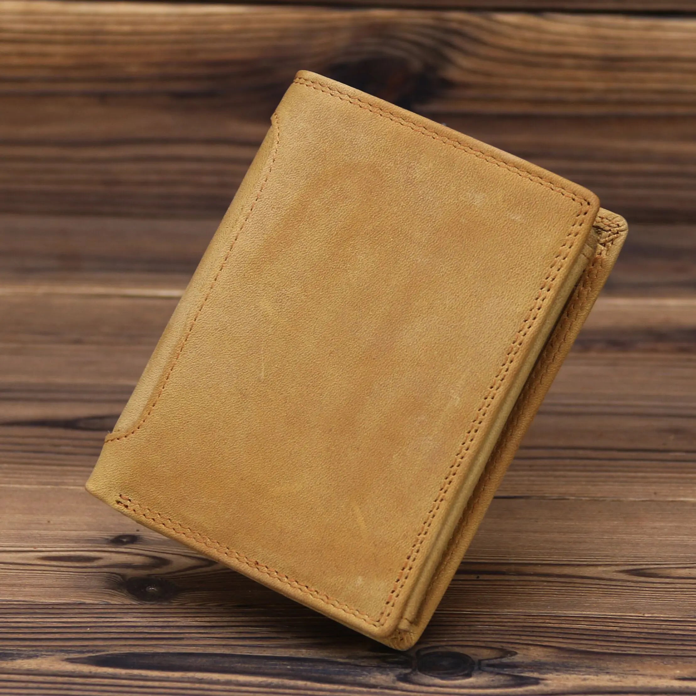Men's Genuine Leather Wallet – Slim Bifold with Card Holder & Coin Pocket